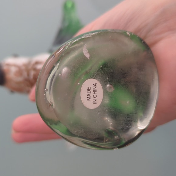 Vintage Hummingbird Art Glass Sculpture - Murano Style Green Gold Figurine - Picture 8 of 8